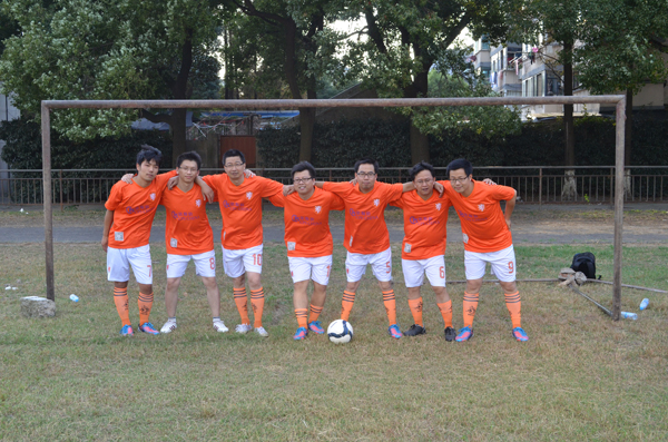 合乐hl8工会足球队