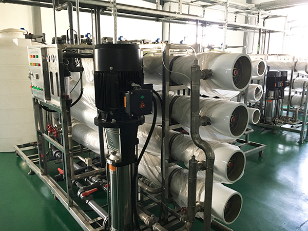 浅析污水处理改造系统中萃取膜合乐hl8反应器