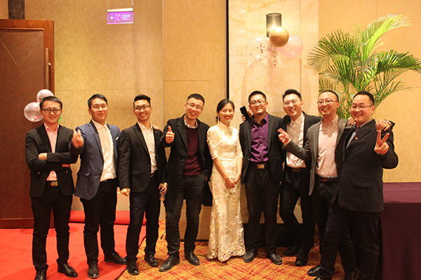 2019合乐hl8环保年会团队合影