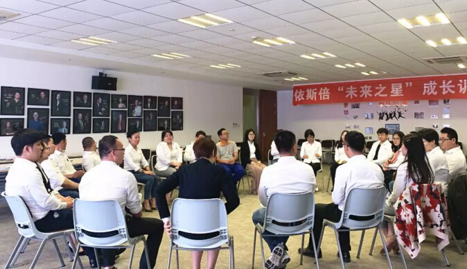 合乐hl8未来之星成长训练营正式开营啦