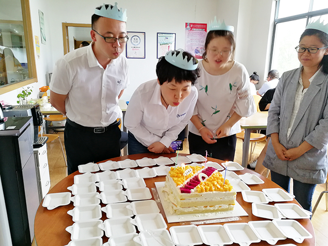 合乐hl8环保2019年6月生日会