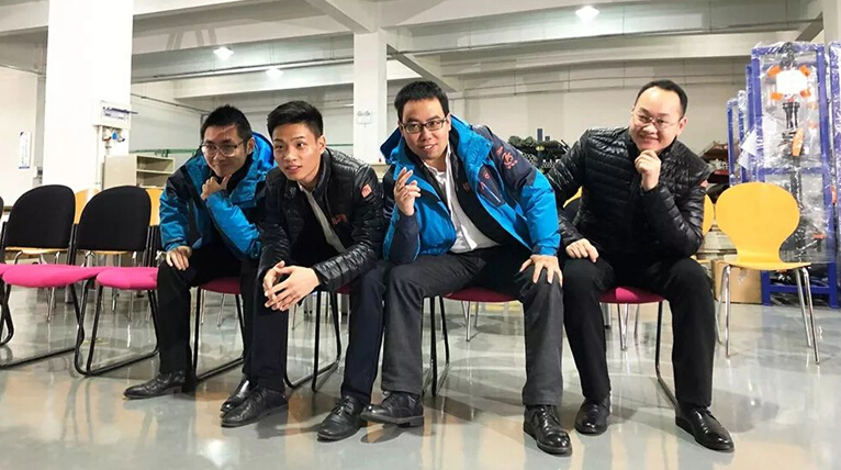 2019合乐hl8环保集体照拍摄花絮