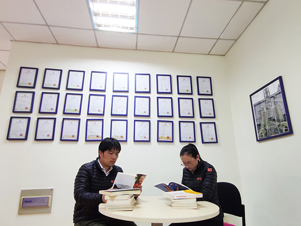 世界读书日，合乐hl8环保号召大家一起学习阅读