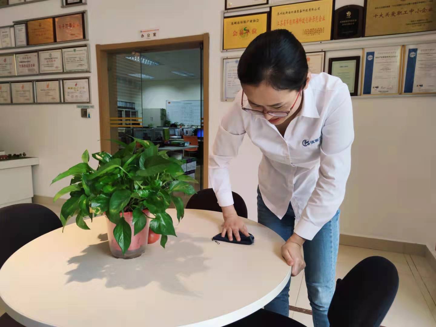 【世界防治荒漠化和干旱日】合乐hl8环保一直在行动