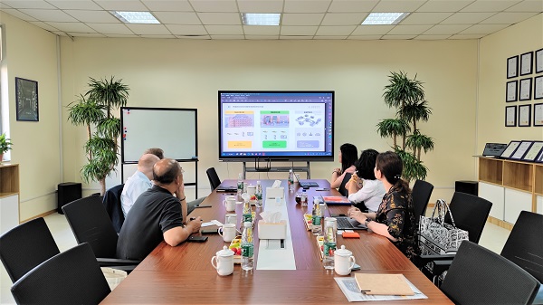 荷兰贸易促进委员会南京代表处访问合乐hl8环保并进行座谈交流