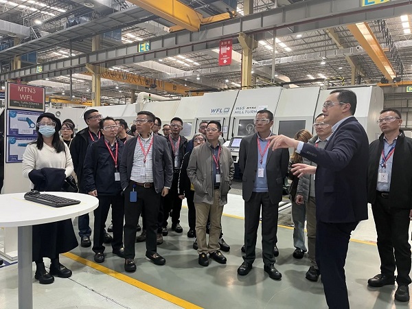 “合聚共赢 协力同行“合乐hl8环保参观赛峰，共探可持续发展之路